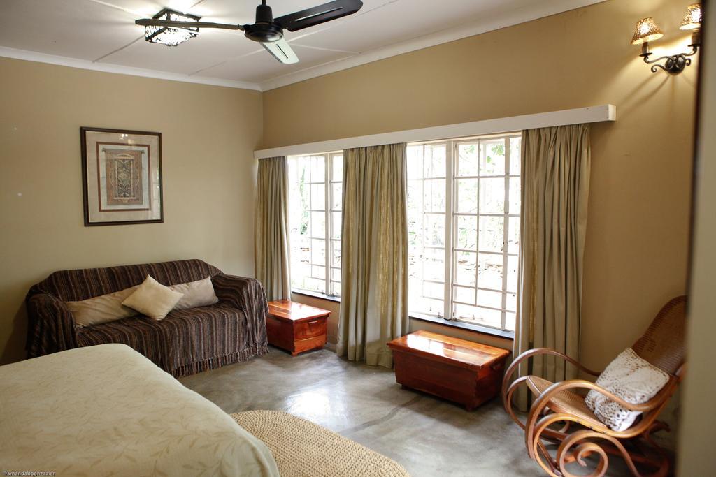 Down Gran'S Self-Catering Cottage Lobamba Екстер'єр фото
